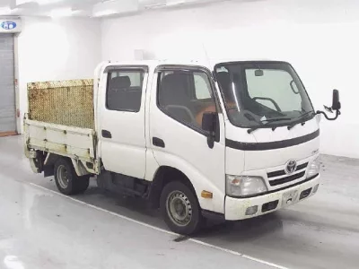 Toyota DYNA  с аукциона в Японии
