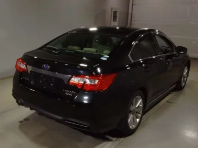 Subaru LEGACY B4  с аукциона в Японии