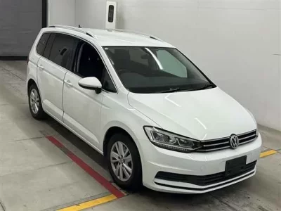 Volkswagen GOLF TOURAN  с аукциона в Японии