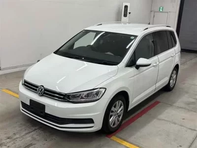Volkswagen GOLF TOURAN  с аукциона в Японии