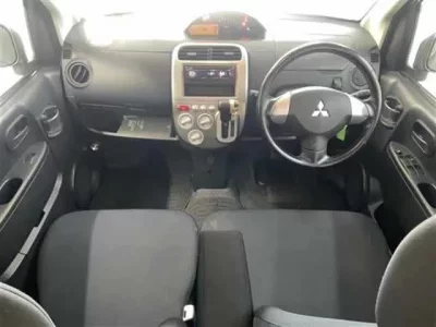 Mitsubishi EK SPORTS  с аукциона в Японии