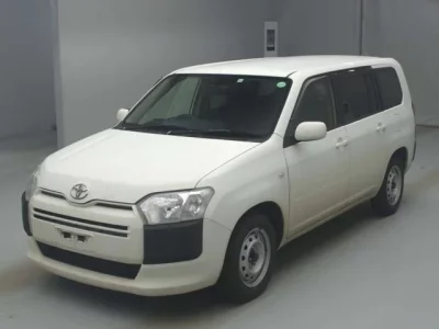 Toyota PROBOX  с аукциона в Японии