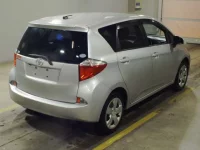 Toyota RACTIS лот № 8039 оценка 3  с аукциона в Японии 1