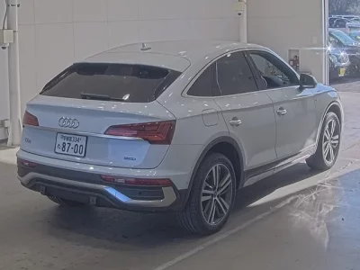 Audi Q5  с аукциона в Японии