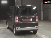 Daihatsu WAKE лот № 35243 оценка 3.5  с аукциона в Японии 1