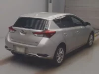 Toyota AURIS лот № 2015 оценка 3.5  с аукциона в Японии 1