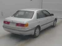 Toyota CORONA PREMIO лот № 70122 оценка RA  с аукциона в Японии 1