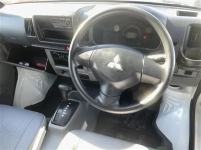 Mitsubishi MINICAB MIEV  с аукциона в Японии