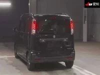 Suzuki SPACIA GEAR лот № 2571 оценка 4  с аукциона в Японии 1