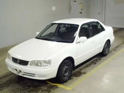 Toyota COROLLA  с аукциона в Японии
