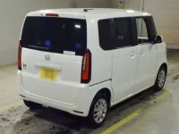 Honda N BOX лот № 3002 оценка 5  с аукциона в Японии 1
