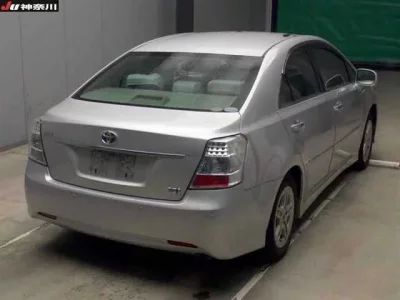 Toyota SAI  с аукциона в Японии