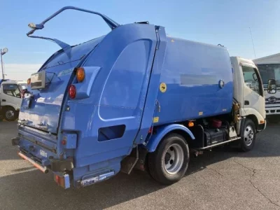 Hino DUTRO  с аукциона в Японии