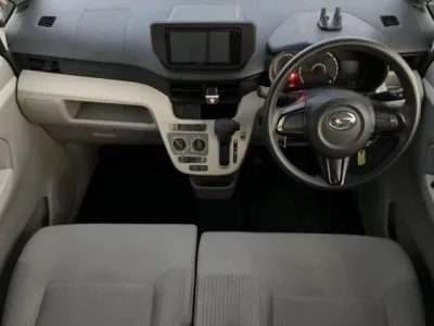 Daihatsu MOVE  с аукциона в Японии