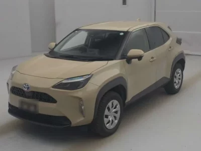 Toyota YARIS CROSS  с аукциона в Японии
