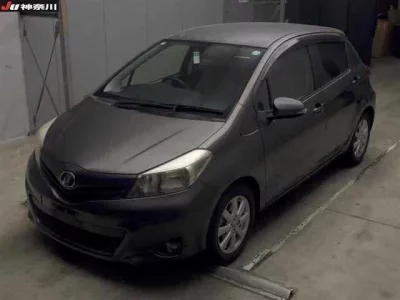 Toyota VITZ  с аукциона в Японии