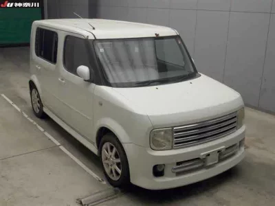 Nissan CUBECUBIC  с аукциона в Японии