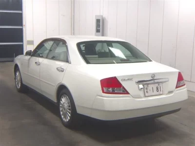 Nissan CEDRIC  с аукциона в Японии