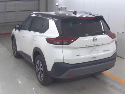 Nissan X-TRAIL  с аукциона в Японии