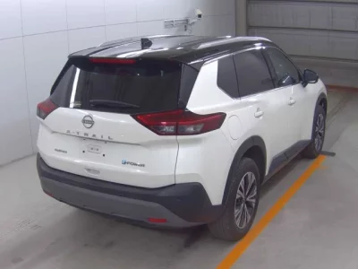 Nissan X-TRAIL  с аукциона в Японии