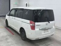 Honda STEP WAGON лот № 30158 оценка 3.5  с аукциона в Японии 1