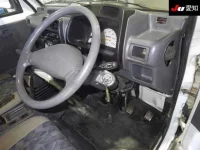 Mitsubishi MINICAB TRUCK лот № 35317 оценка 3.5  с аукциона в Японии 4