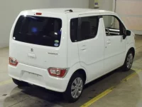 Suzuki WAGON R лот № 3041 оценка RA  с аукциона в Японии 1