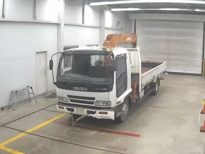 Isuzu FORWARD  с аукциона в Японии
