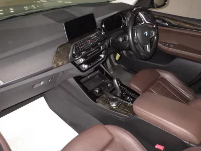 BMW X3  с аукциона в Японии