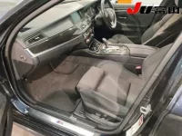 BMW 5-Series лот № 3049 оценка 3.5  с аукциона в Японии 2