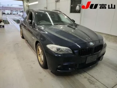 BMW 5-Series  с аукциона в Японии