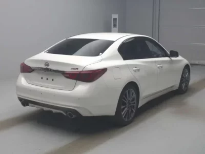 Nissan SKYLINE  с аукциона в Японии