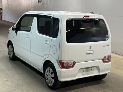 Suzuki WAGON R  с аукциона в Японии