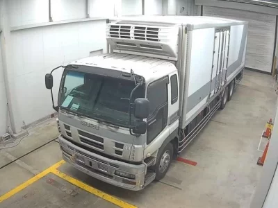 Isuzu TRUCK