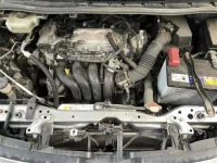 Toyota VOXY лот № 3004 оценка 4  с аукциона в Японии 4