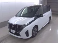 Nissan SERENA лот № 1014 оценка 5  с аукциона в Японии 2