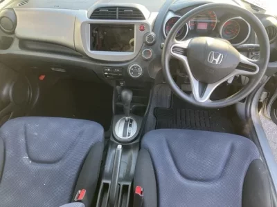 Honda FIT  с аукциона в Японии