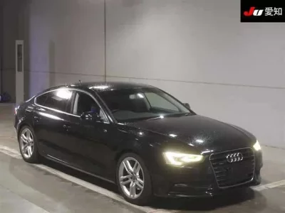 Audi A5  с аукциона в Японии