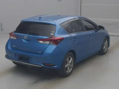 Toyota AURIS  с аукциона в Японии