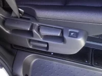 Nissan SERENA лот № 4403 оценка 4.5  с аукциона в Японии 6