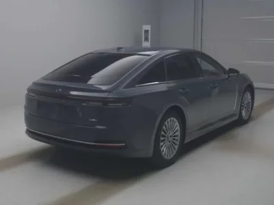 Toyota CROWN  с аукциона в Японии