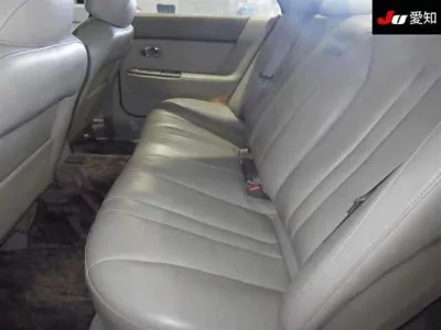 Mazda SENTIA  с аукциона в Японии