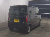 Honda N BOX лот № 7019 оценка 4.5  с аукциона в Японии 4