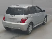 Toyota IST лот № 70215 оценка 3  с аукциона в Японии 1