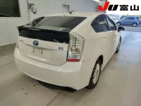 Toyota PRIUS лот № 3068 оценка 3.5  с аукциона в Японии 4