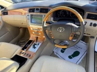 Toyota CROWN лот № 1439 оценка 3.5  с аукциона в Японии 3