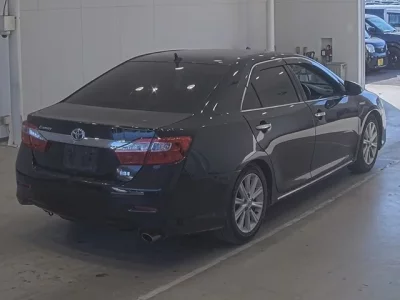 Toyota CAMRY  с аукциона в Японии