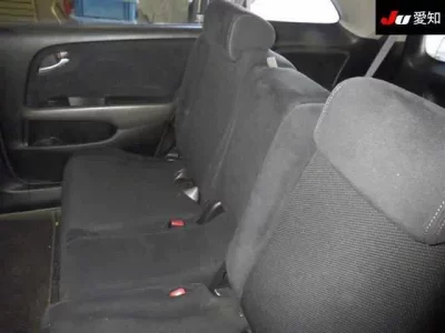 Honda STREAM  с аукциона в Японии