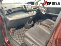 Honda FREED лот № 3069 оценка 4  с аукциона в Японии 2