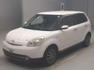 Mazda VERISA